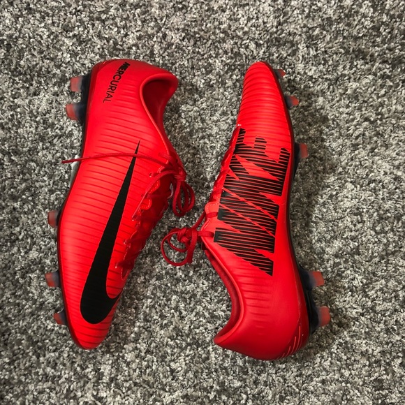 nike cleats Other - Mercurial Veloce III FG Soccer Cleats 847756-616